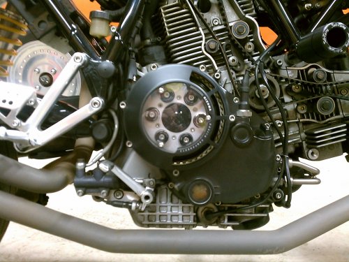 Mounted and behind my Rizoma vented clutch cover.
