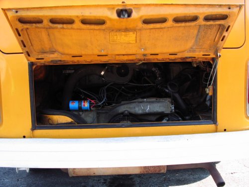 Bone stock, 2.0L, Type IV, L-Jetronic fuel injected engine.  Strong engine and has more power than people think.  I'm always passing people!
