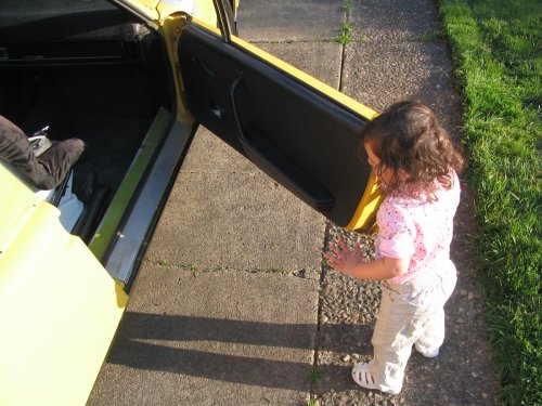 I will close the door, Daddy!
