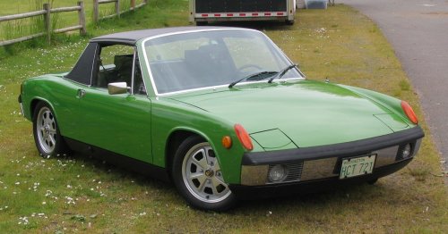 Kevin's nicely kept '72 914 1.7L.
