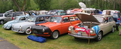 Ken's, mine, and Annie's Squarebacks.  Stitched panorama picture.
