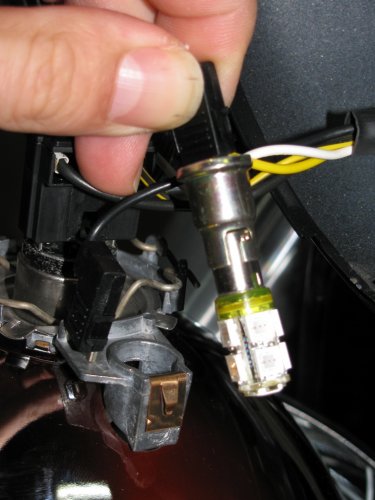 Here's the LED replacement, ready for use.
