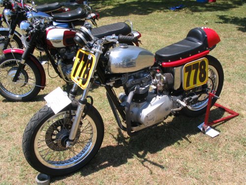 Nice caf� racer.
