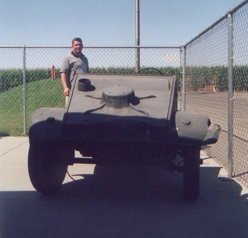 Eagle-eye Per spots a treasure behind the Chevron gas station�
