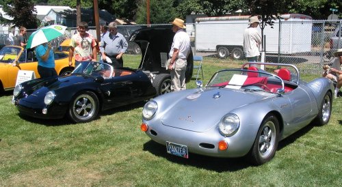 Kit car Porsche Spyders.  Great little cars!
