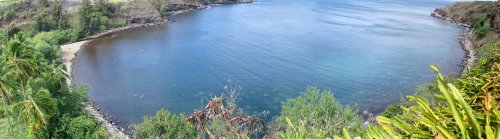 [url=http://maps.google.com/maps?f=q&hl=en&geocode=&time=&date=&ttype=&q=maui,+hi&ie=UTF8&ll=21.013929,-156.638045&spn=0.007121,0.009978&t=h&z=17&om=1]Honolua Bay[/url].  Very nice snorkeling, especially on the north (right) side of the bay!
