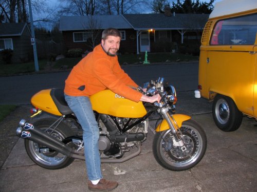 Burnt yellow seems to be a theme in the family...pretty darn close to the school-bus yellow of our Bus  ;-)
