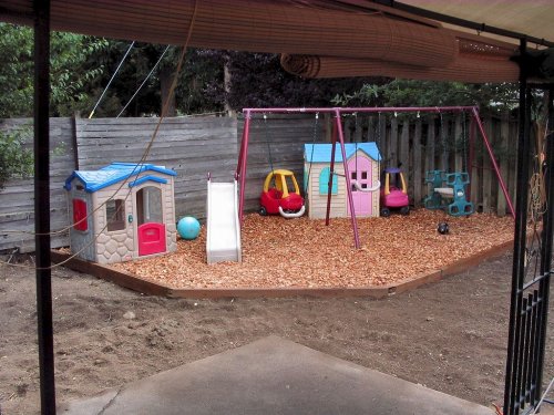 The play area.  Cedar chips used -- smells great!
