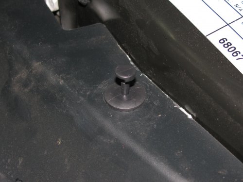 ...to release it from the split shaft below, making it easy to remove the entire pin assembly without breaking it.
