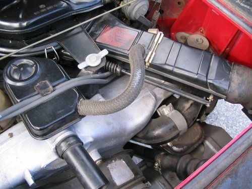 Check out the carb preheat tube!  From what I was able to see, it seemed to pull the preheat air from the engine cooling exhaust air region below the #2 cylinder.
