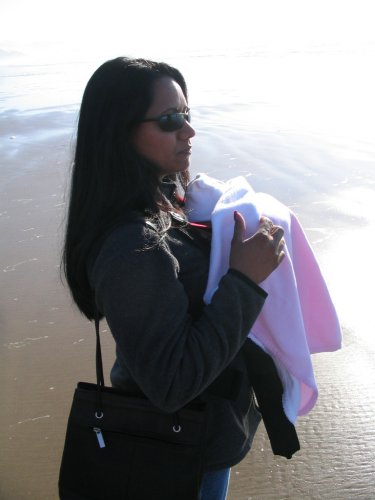 Enjoying the Oregon coast with the Li'l Monkey.
