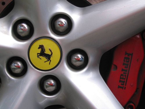 Ferrari_002.jpg