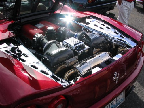 2001 Ferrari Spider 350
Nicely detailed engine bay with chrome sides.
