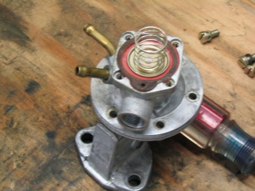 Take the very top cover off and this is what lies below.
