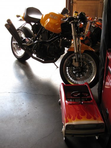 The toys chillin' in the garage.
