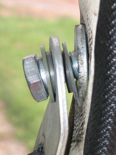 Just a reference of how the upper mount should look when the new one goes in.
