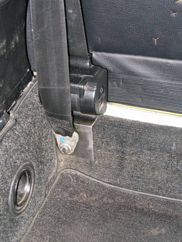 All bolted up.  Looks nice-n-neat, eh?
