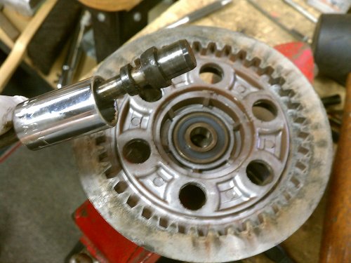 The end result, push rod out.
