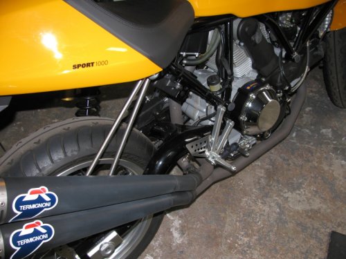 Monoposto swingarm
2006 SportClassic 1000 single-seater
